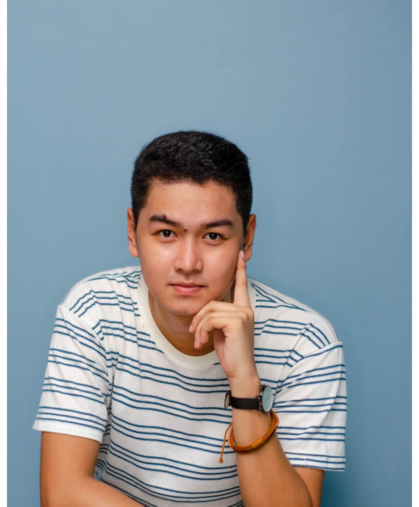 Men's V-Neck T-Shirt